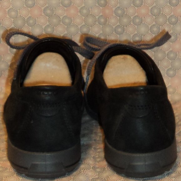 Ecco Women's Size 42 EU (11US) Black Suede Shoes Flats Lace Up - Picture 6 of 11